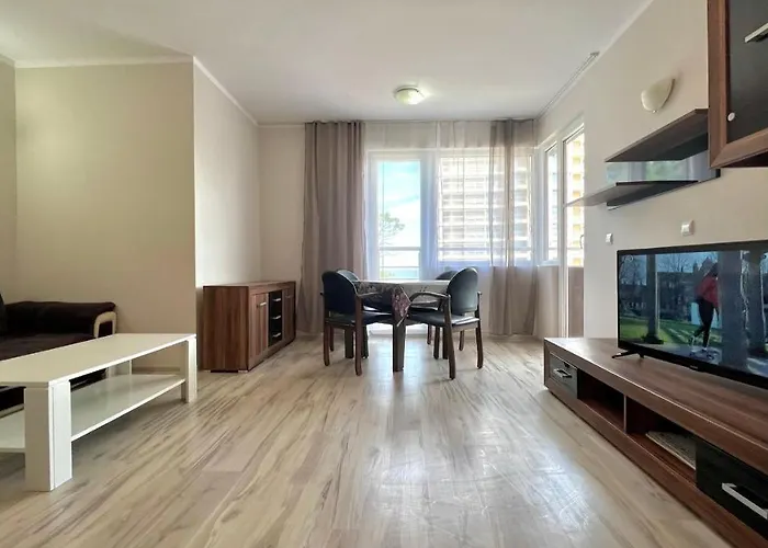 Bratanov Asteria Family *