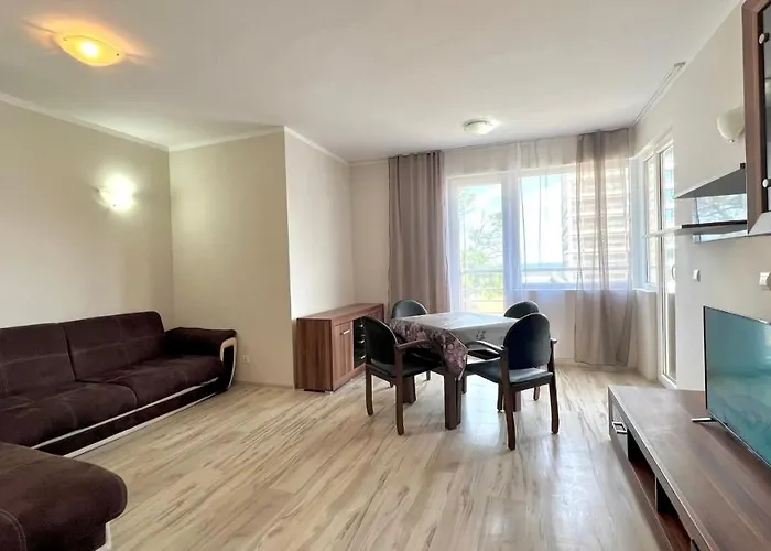 Bratanov Asteria Family *