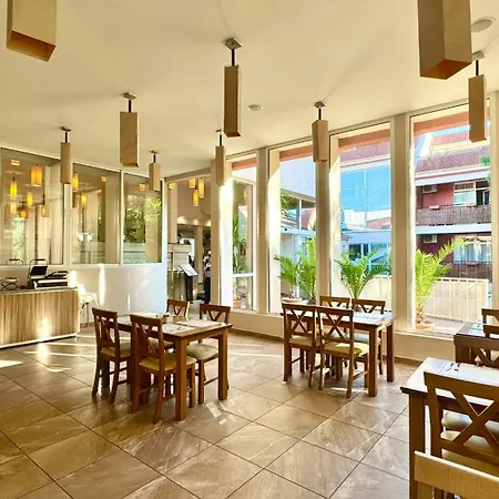 Lejlighed Bratanov Asteria Family *