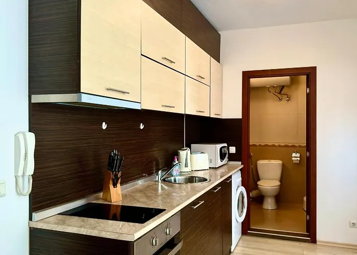 Bratanov Asteria Family