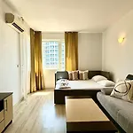 Bratanov Asteria Family Apartment Sunny Beach
