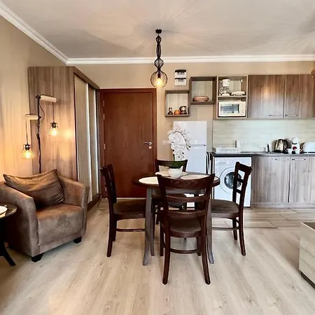 Bratanov Asteria Family 阳光海滩