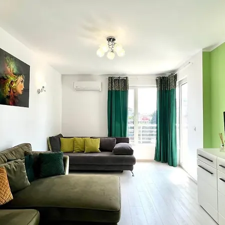 Bratanov Asteria Family