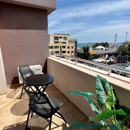 Apartmán Bratanov Asteria Family