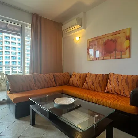 Apartment Bratanov Asteria Family *