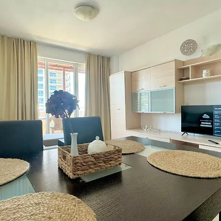 Bratanov Asteria Family Apartment Sunny Beach