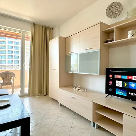 Bratanov Asteria Family * Slantchev Briag