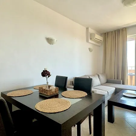 Appartement Bratanov Asteria Family