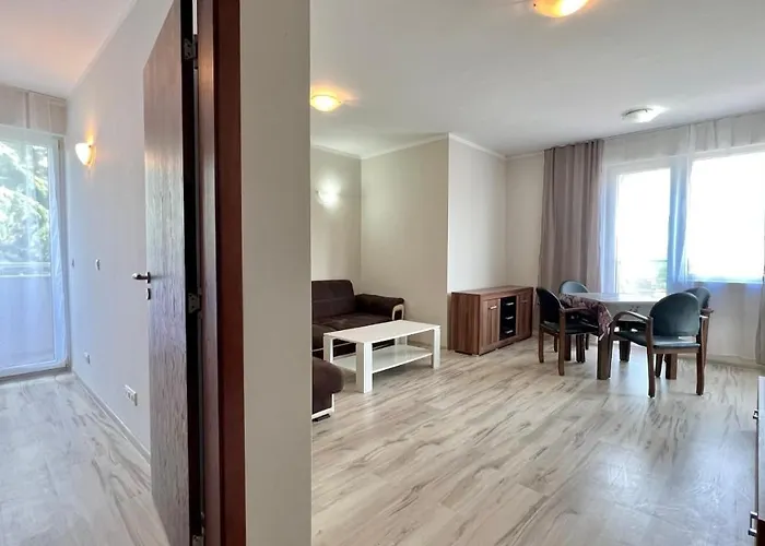 Bratanov Asteria Family