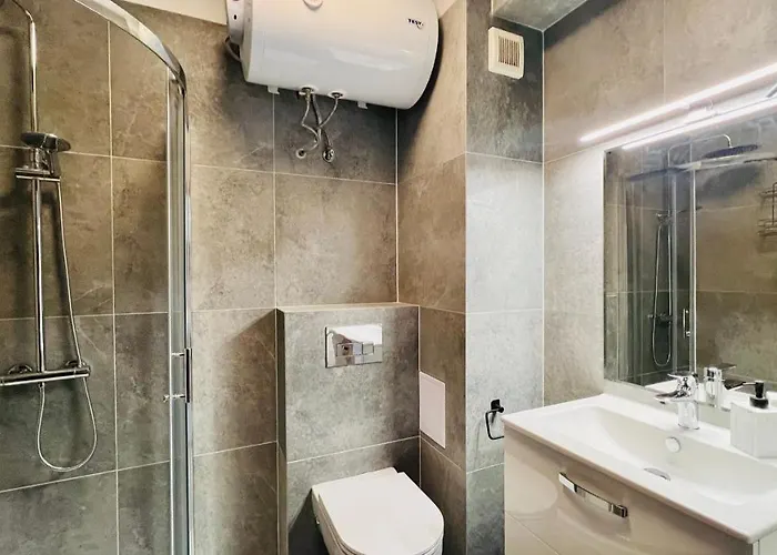 Bratanov Asteria Family Slantchev Briag