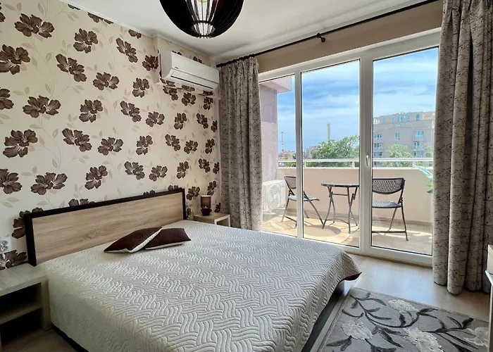 Bratanov Asteria Family Appartement