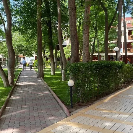 Bratanov Asteria Family Apartment *