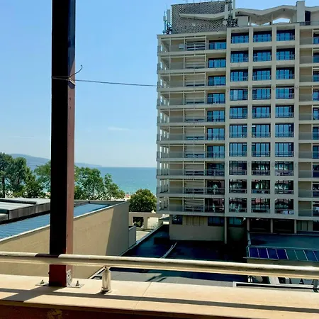 Bratanov Asteria Family *