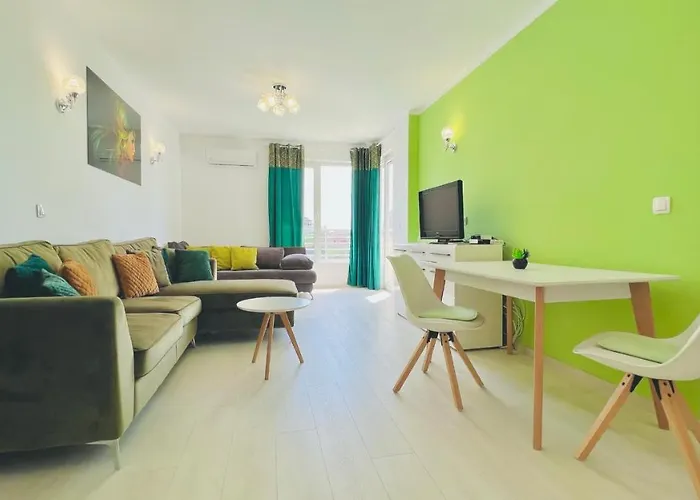 Bratanov Asteria Family Appartement