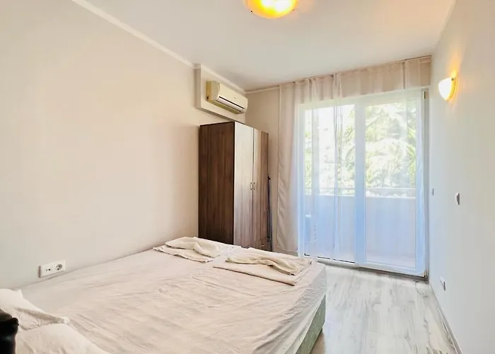 Bratanov Asteria Family Appartement