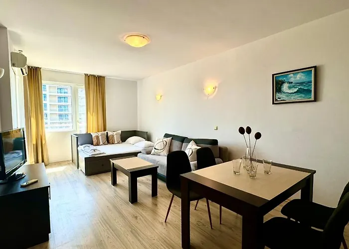 Bratanov Asteria Family Appartement *